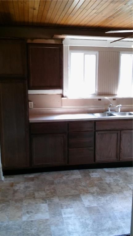 203 E Pine Street — photo 3