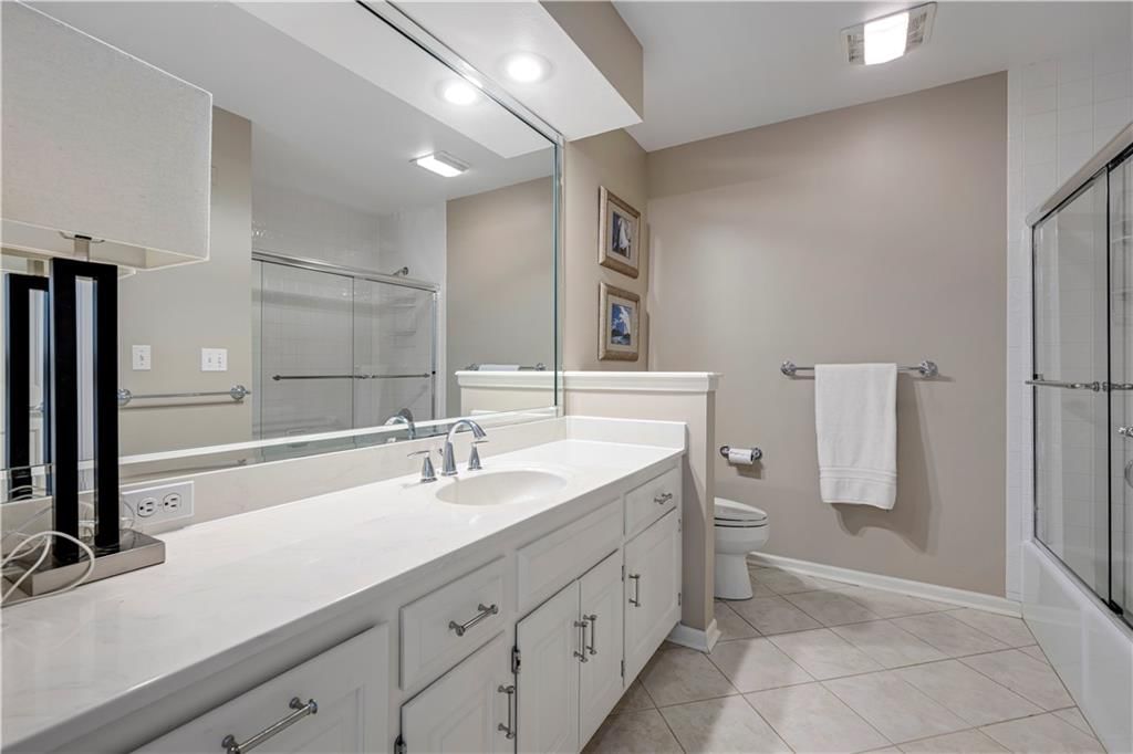 2844 W 118th Terrace — photo 43