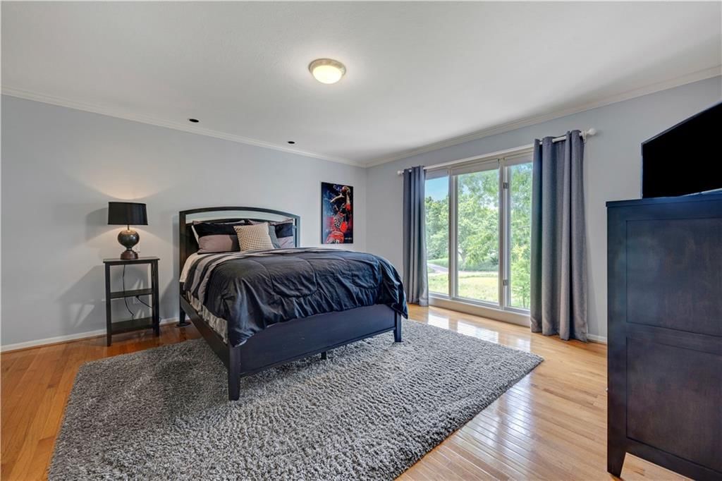 2844 W 118th Terrace — photo 46