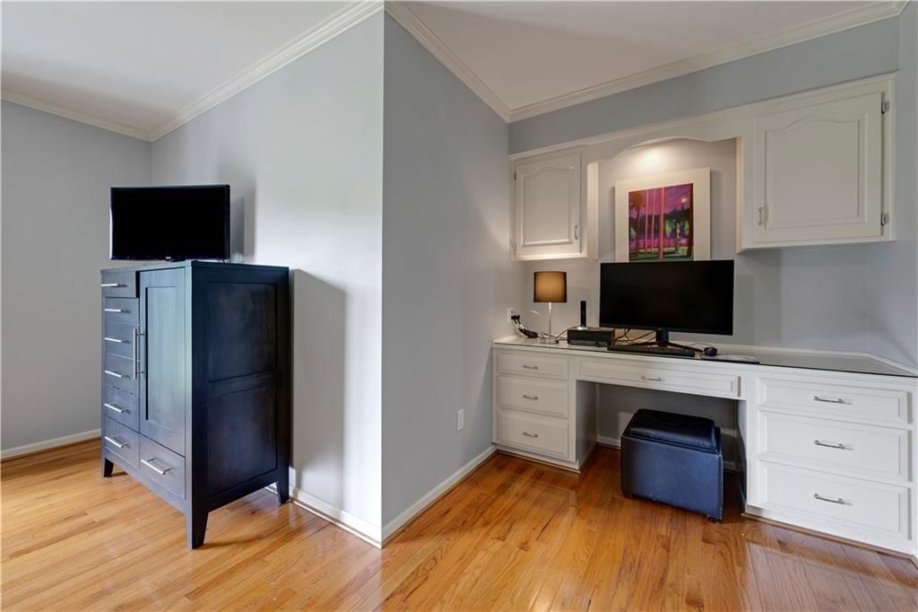 2844 W 118th Terrace — photo 47