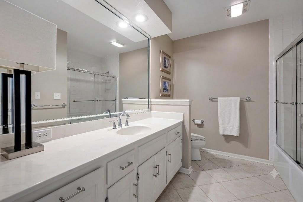 2844 W 118th Terrace — photo 61