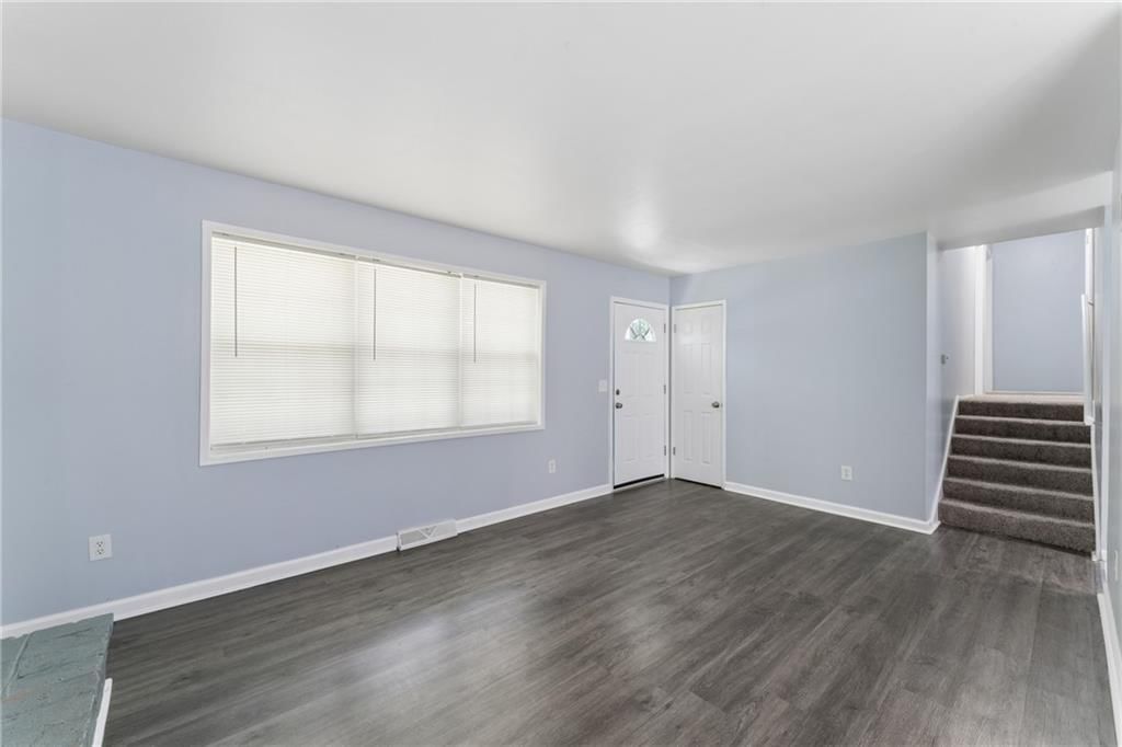 1216 NW 66th Terrace — photo 5