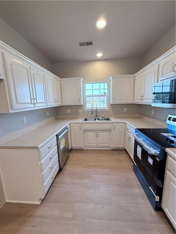 11409 Lafayette Avenue — photo 2