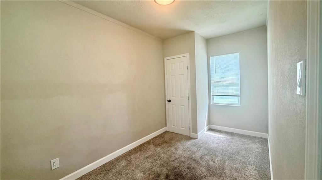112 S Taylor Street — photo 13