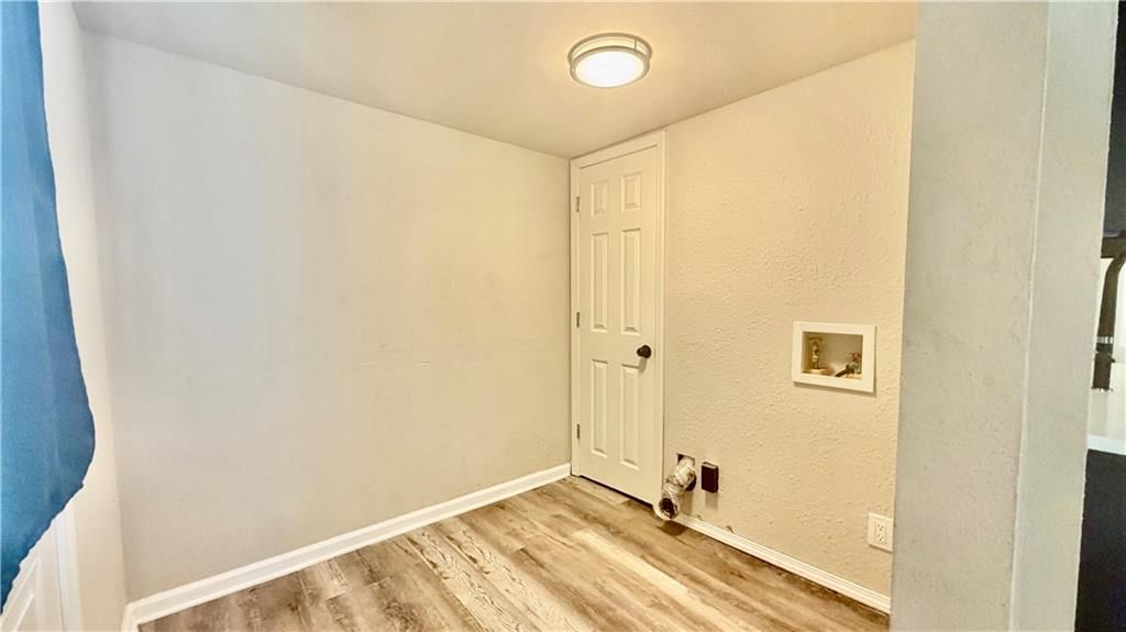 112 S Taylor Street — photo 18