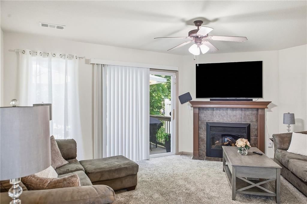 517 SW Shadow Glen Drive — photo 9