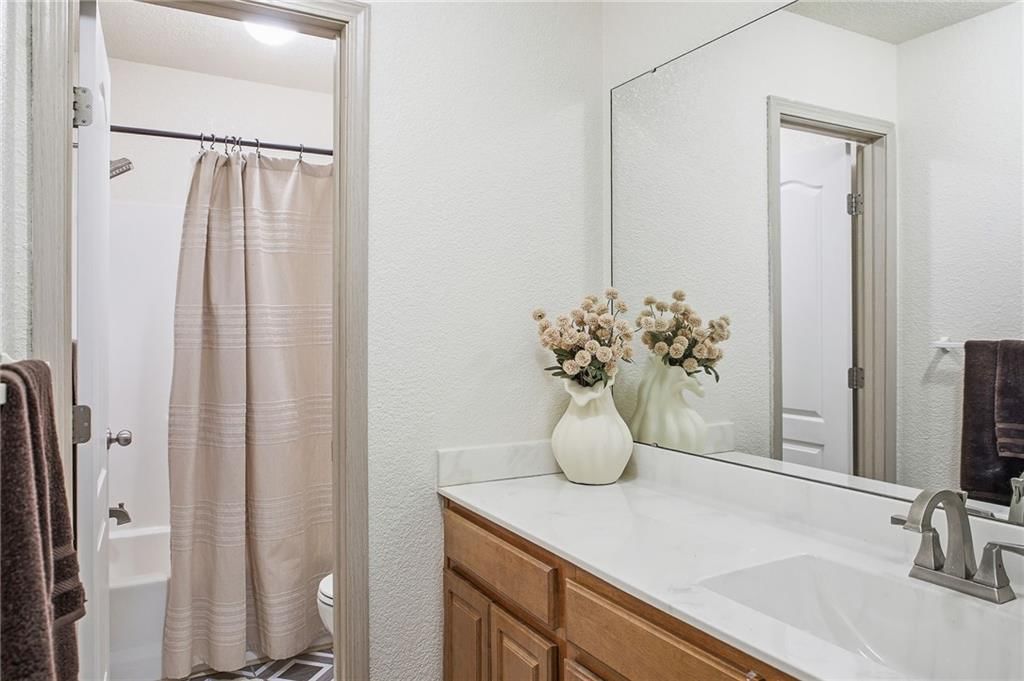 517 SW Shadow Glen Drive — photo 20