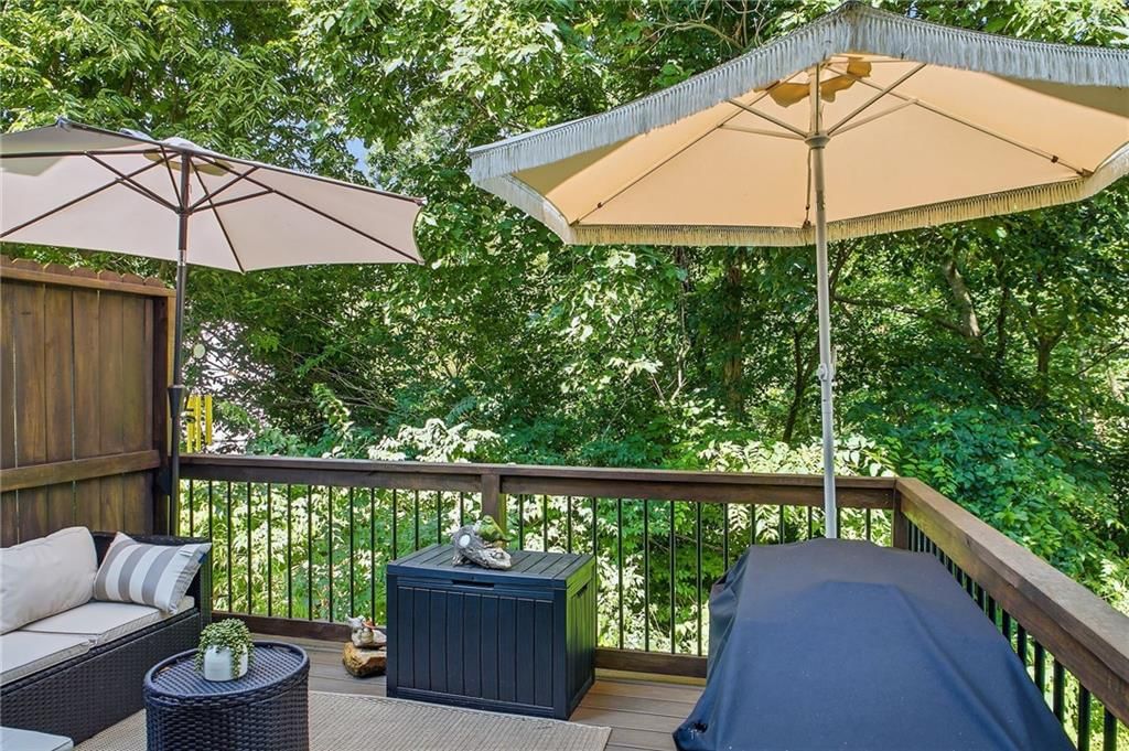 517 SW Shadow Glen Drive — photo 21