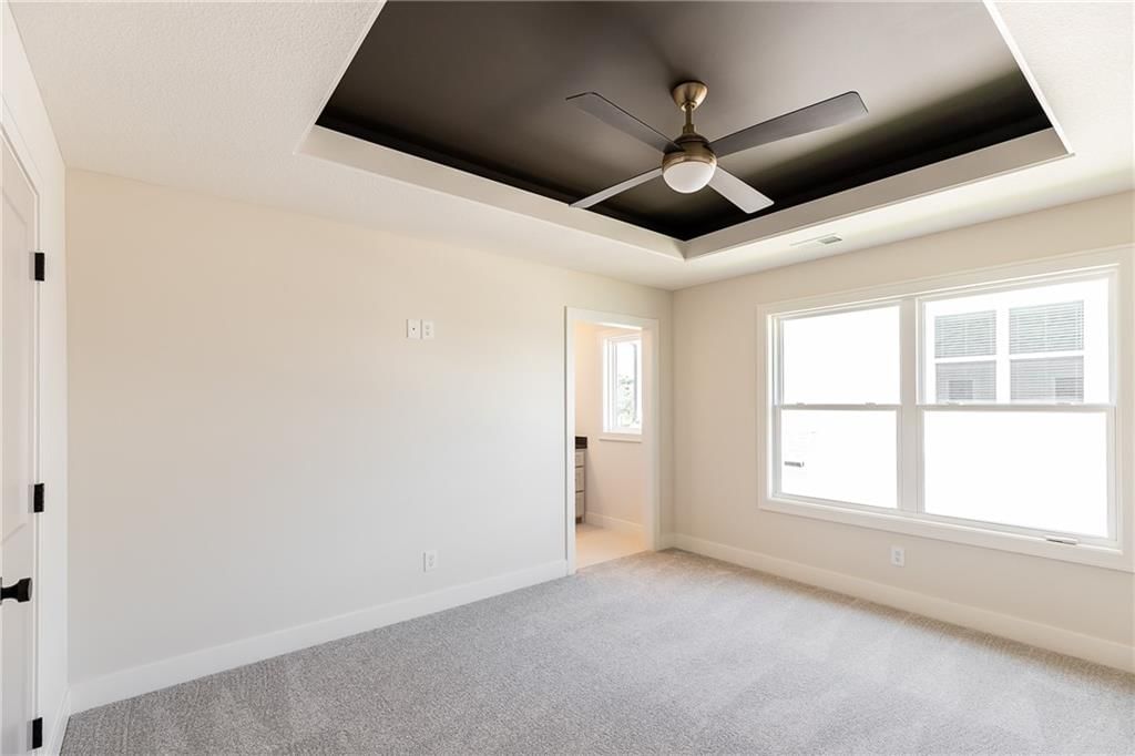 18505 Windsor Street — photo 45