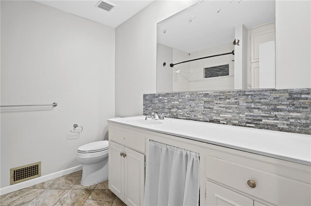 211 W 110TH Street — photo 25