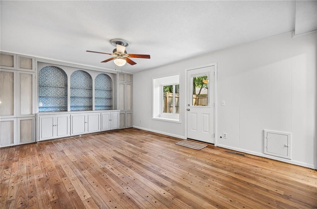 211 W 110TH Street — photo 36