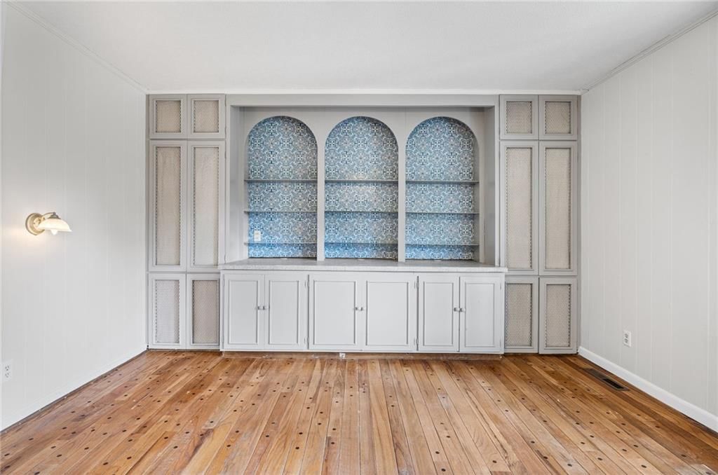 211 W 110TH Street — photo 39