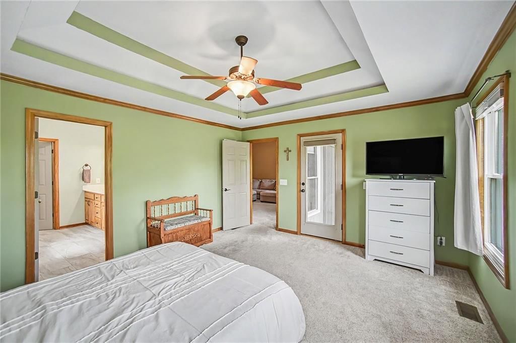 9223 N Jarboe Street — photo 13