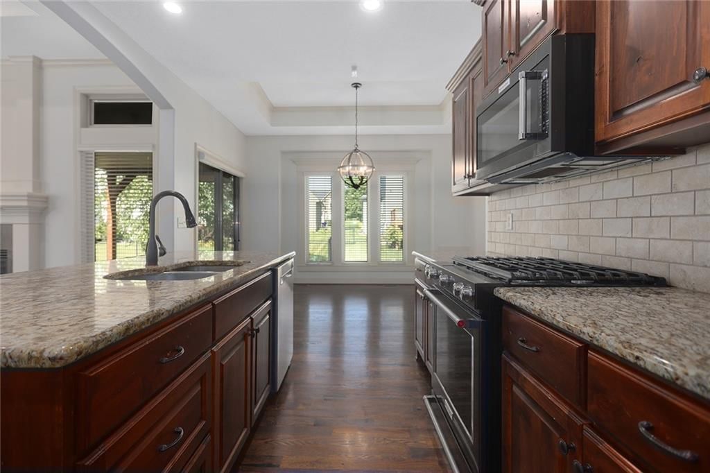 11260 S Whitehall Street — photo 9
