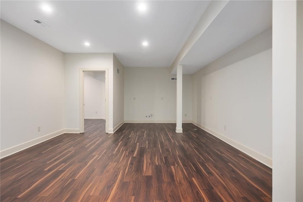 11260 S Whitehall Street — photo 28
