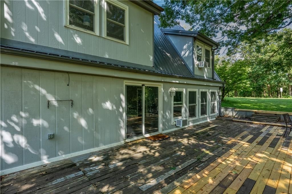 827 SE 425 Road — photo 17