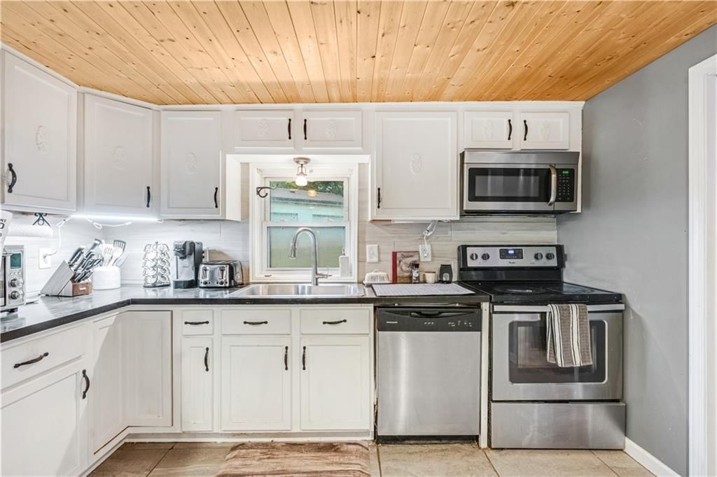 827 SE 425 Road — photo 41