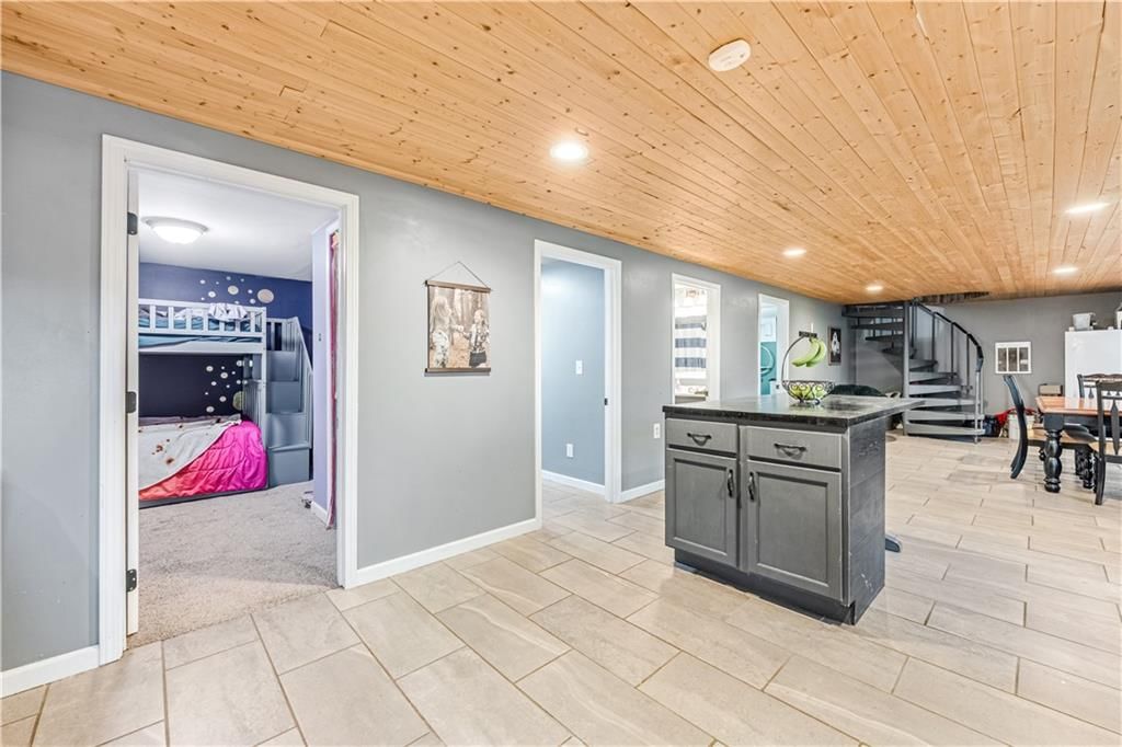 827 SE 425 Road — photo 52