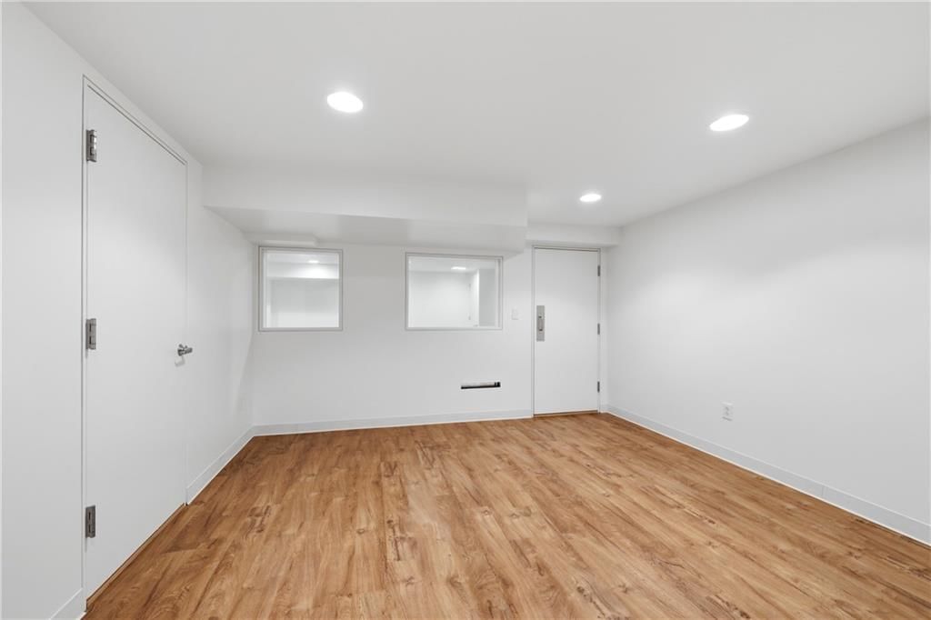 10516 E 35th Street — photo 26