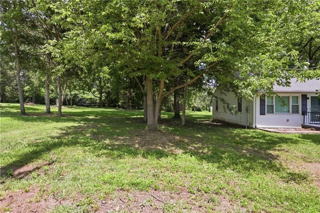 10516 E 35th Street — photo 31