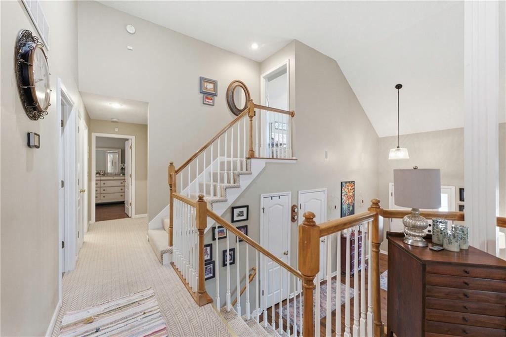 2225 Martha Lane — photo 11