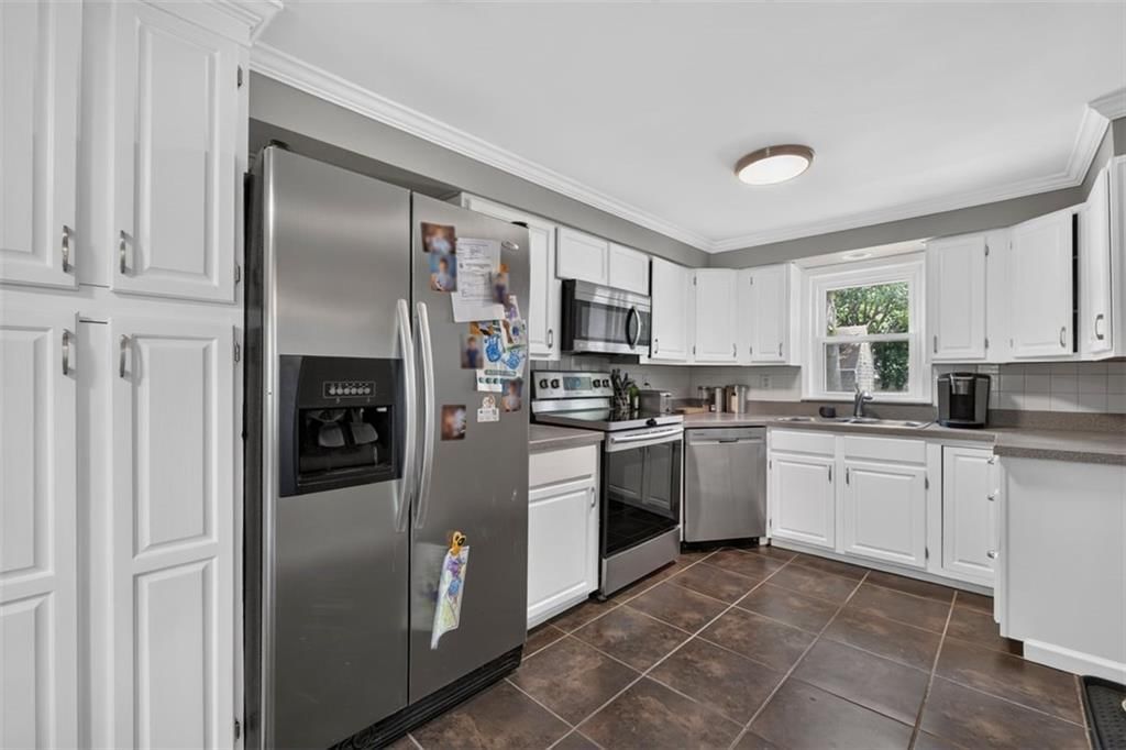 7740 McGee Street — photo 12
