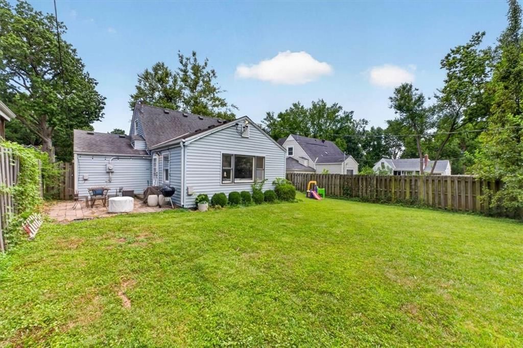 7740 McGee Street — photo 31