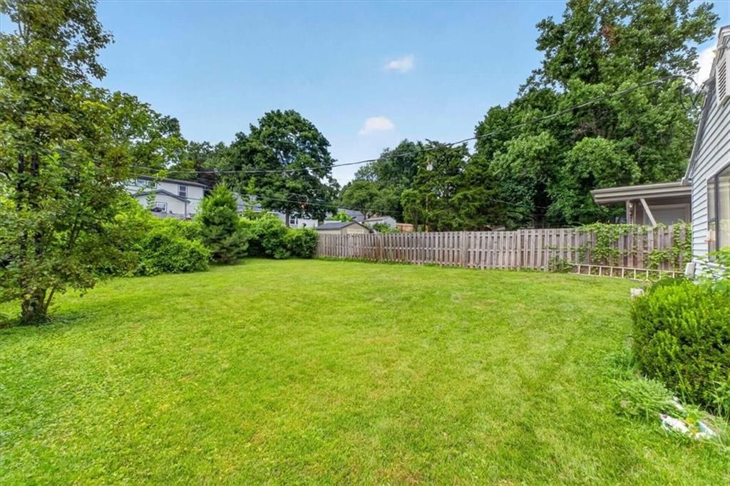 7740 McGee Street — photo 33