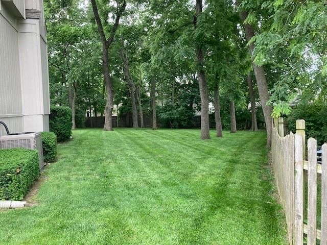 7805 N Rhode Avenue — photo 37