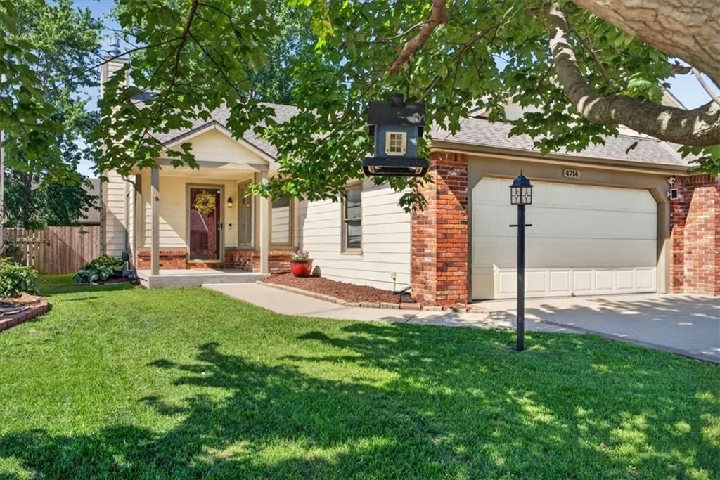 4714 Harvard Road, Lawrence, KS