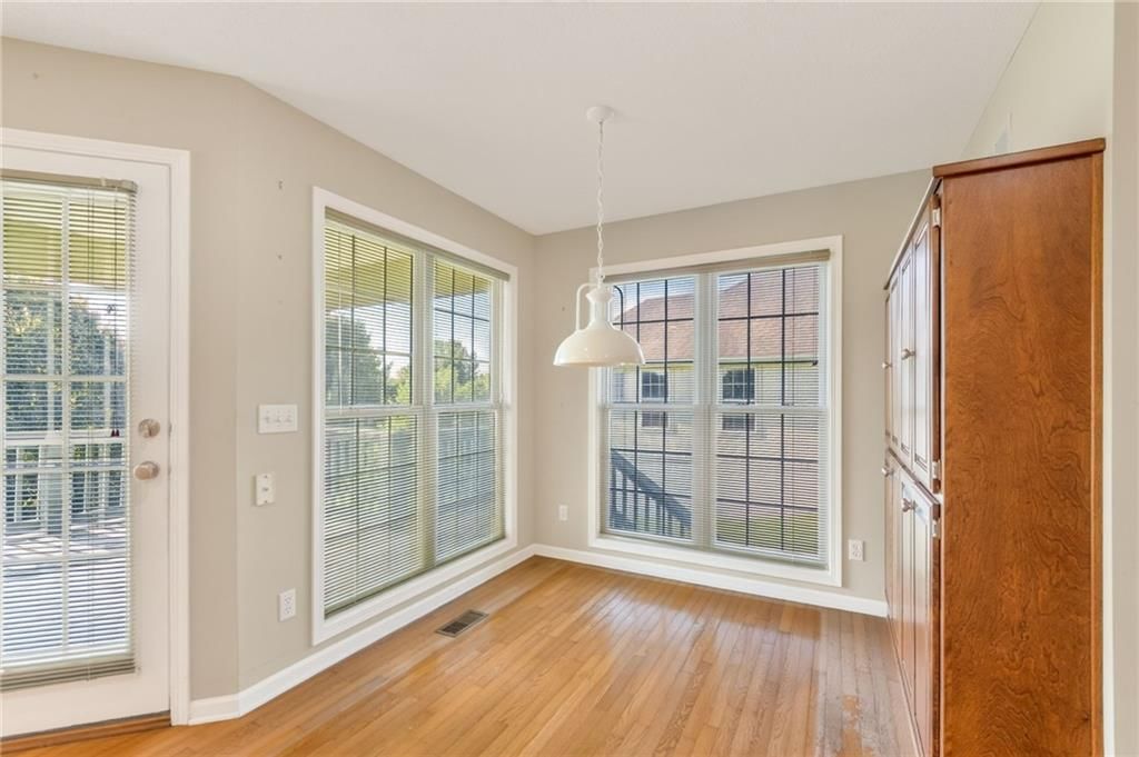 2508 Meadow Ridge Drive — photo 18
