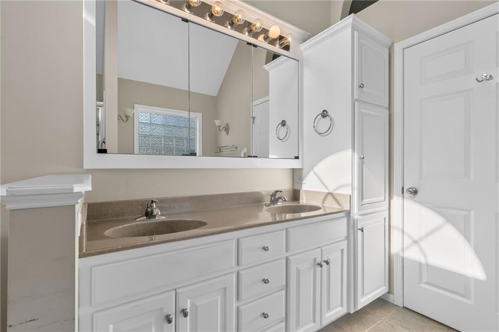2508 Meadow Ridge Drive — photo 25