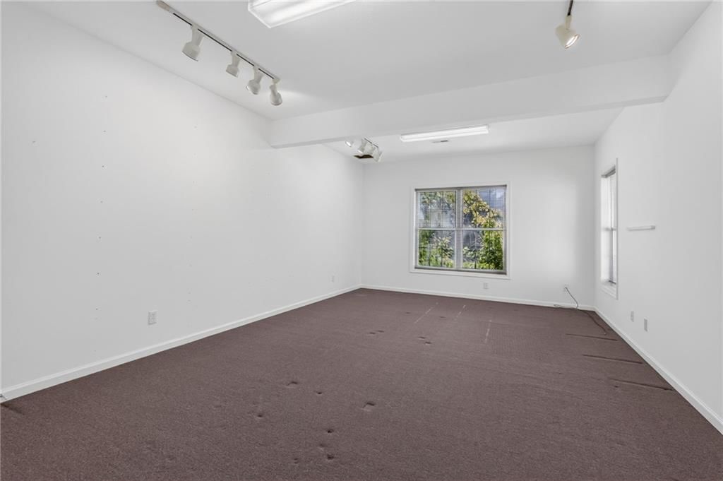2508 Meadow Ridge Drive — photo 36