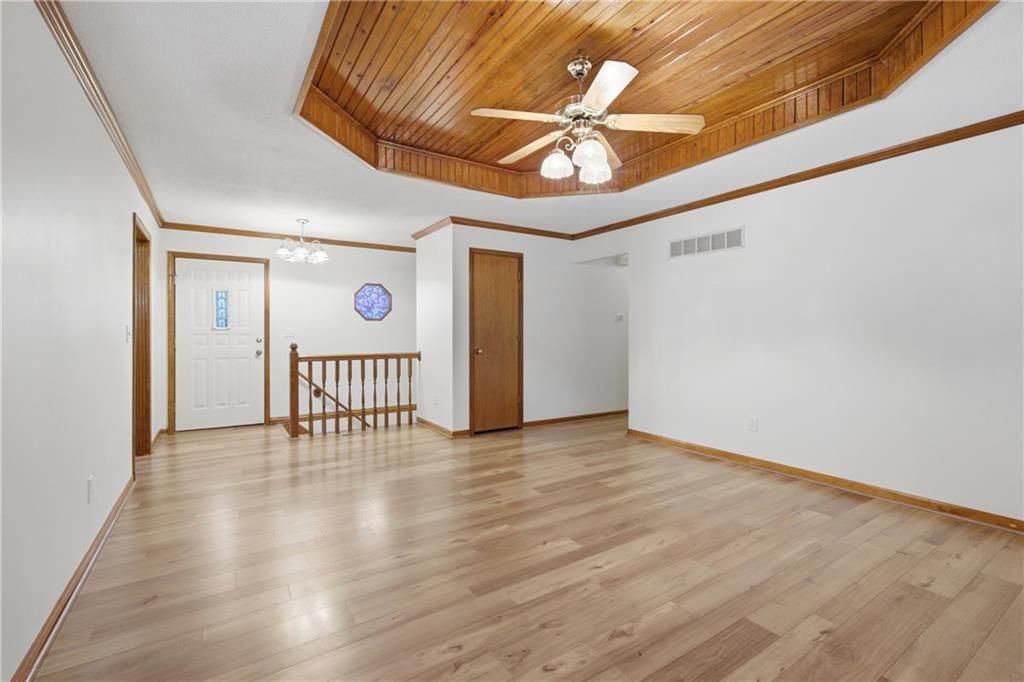415 SE Bent Tree Drive — photo 11