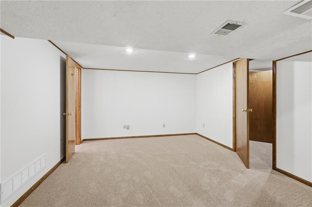 415 SE Bent Tree Drive — photo 21