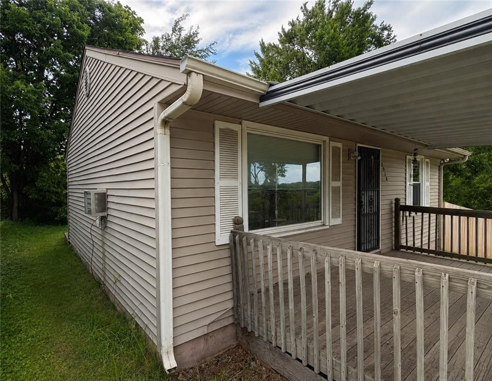 2938 Chelsea Avenue — photo 3