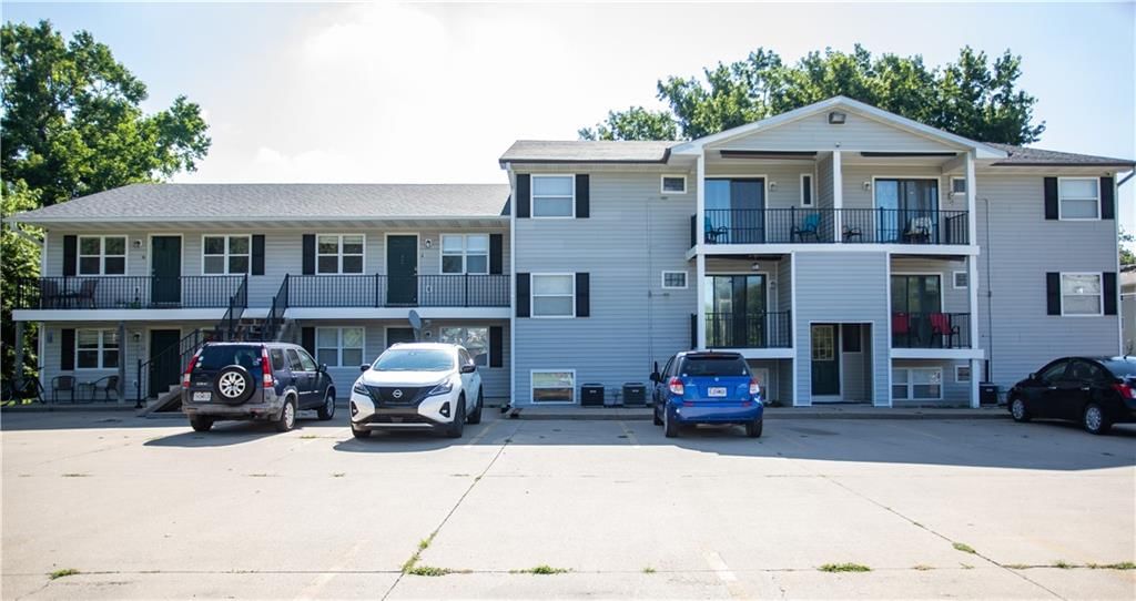 1010 N Walnut Street — photo 6