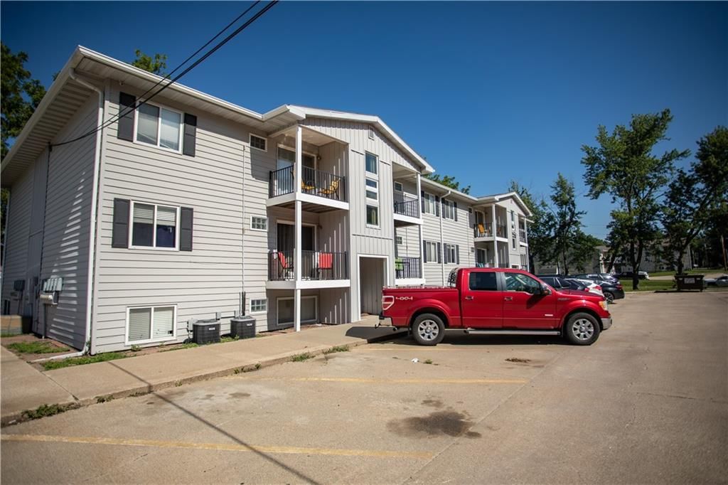 1010 N Walnut Street — photo 17