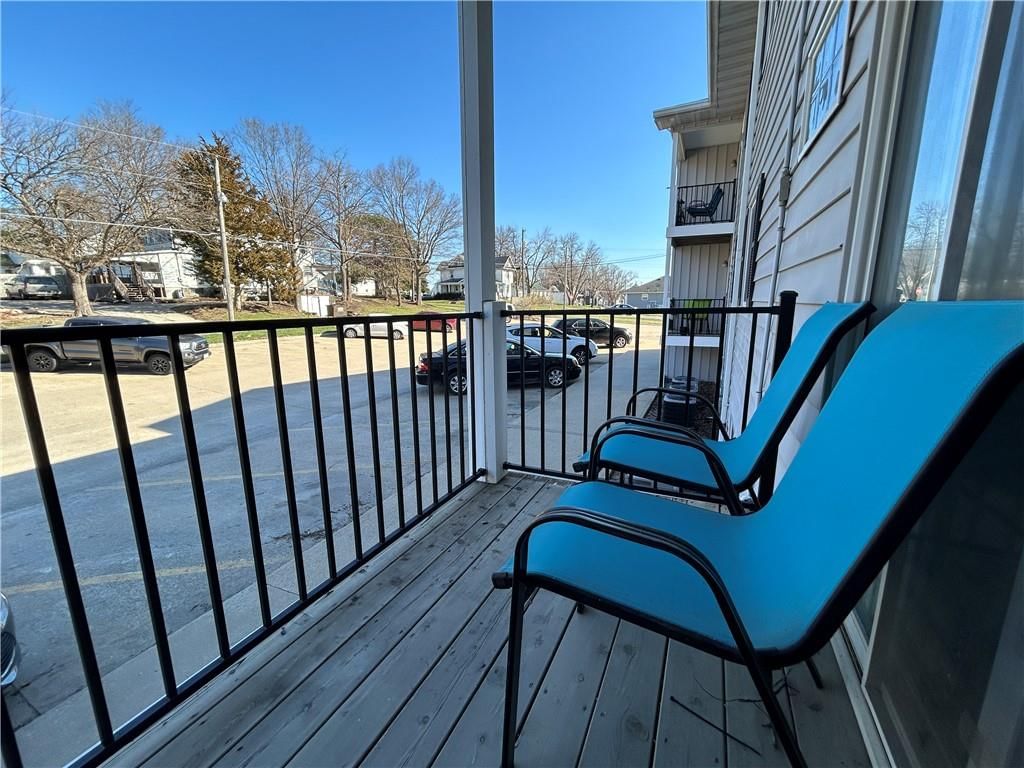 1010 N Walnut Street — photo 33