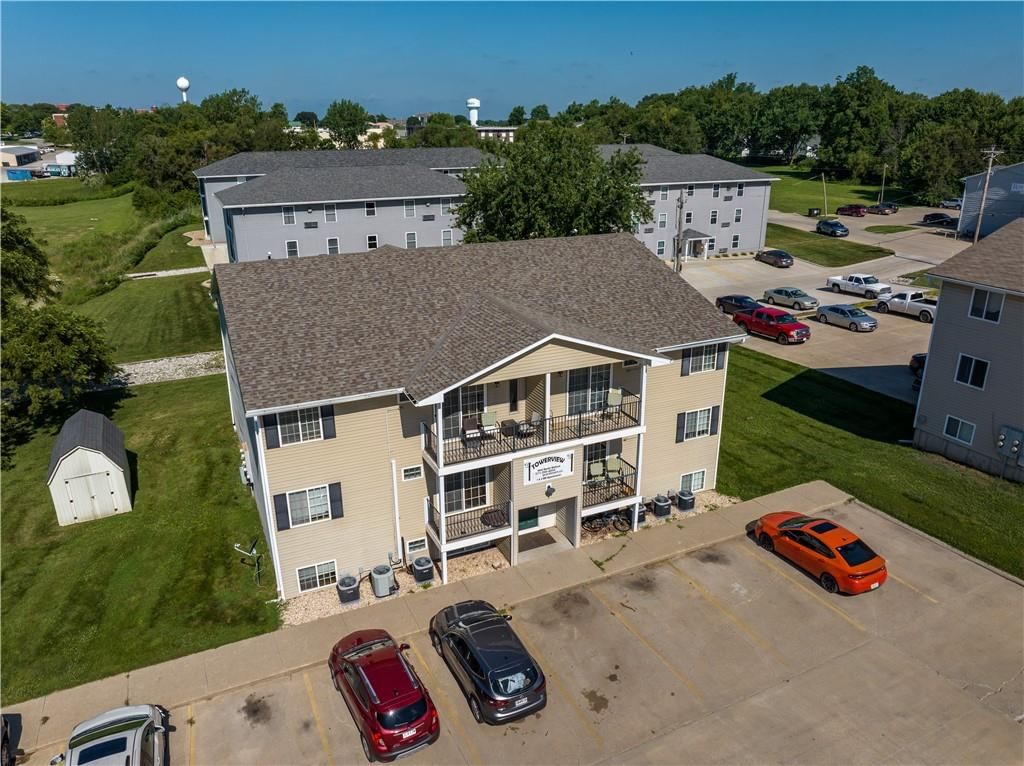 1010 N Walnut Street — photo 41