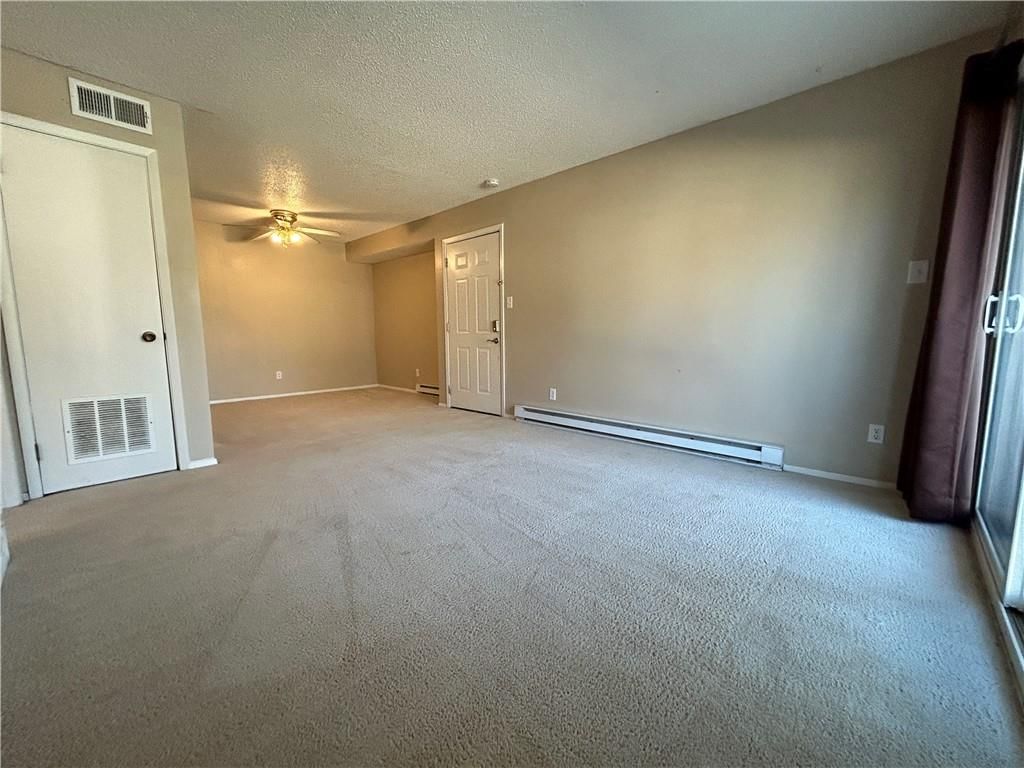 1010 N Walnut Street — photo 49