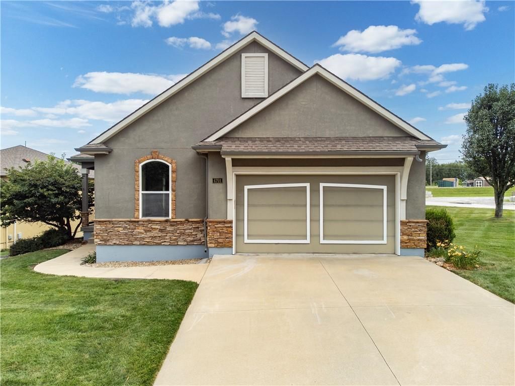 4701 Indigo Hills Drive — photo 2