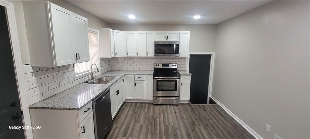 9008 Indiana Avenue — photo 10