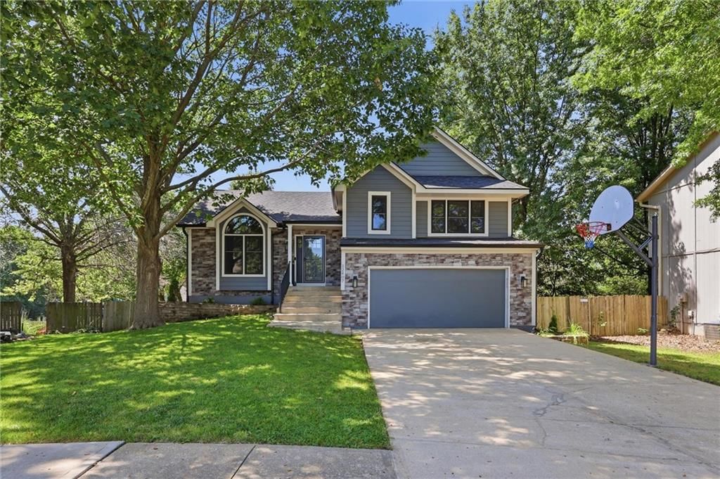 12407 S Alcan Street — photo 1