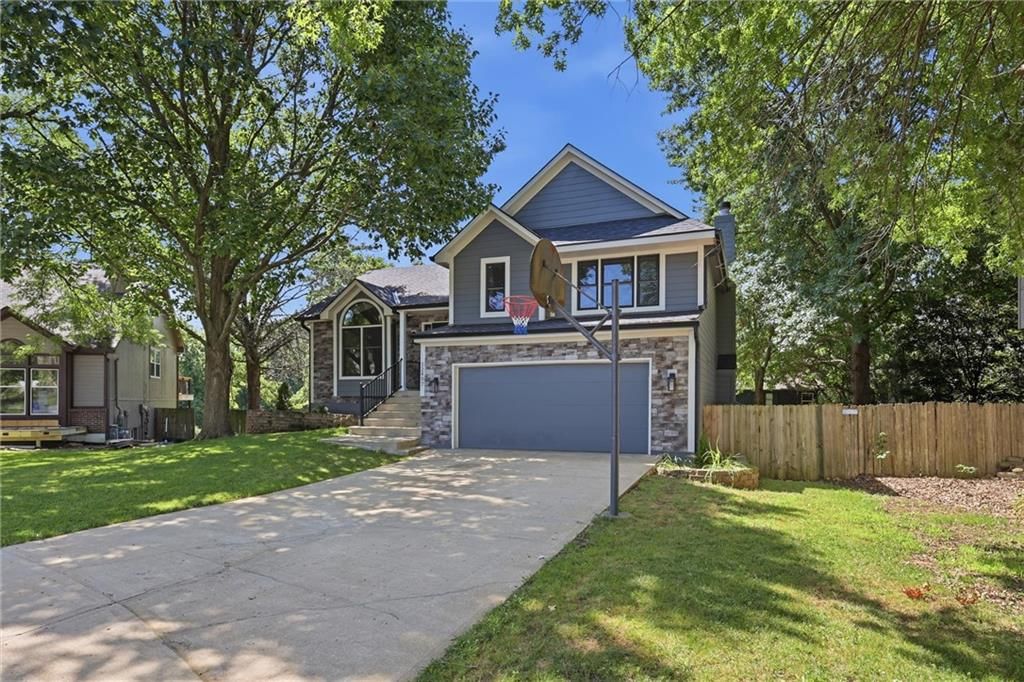 12407 S Alcan Street — photo 4