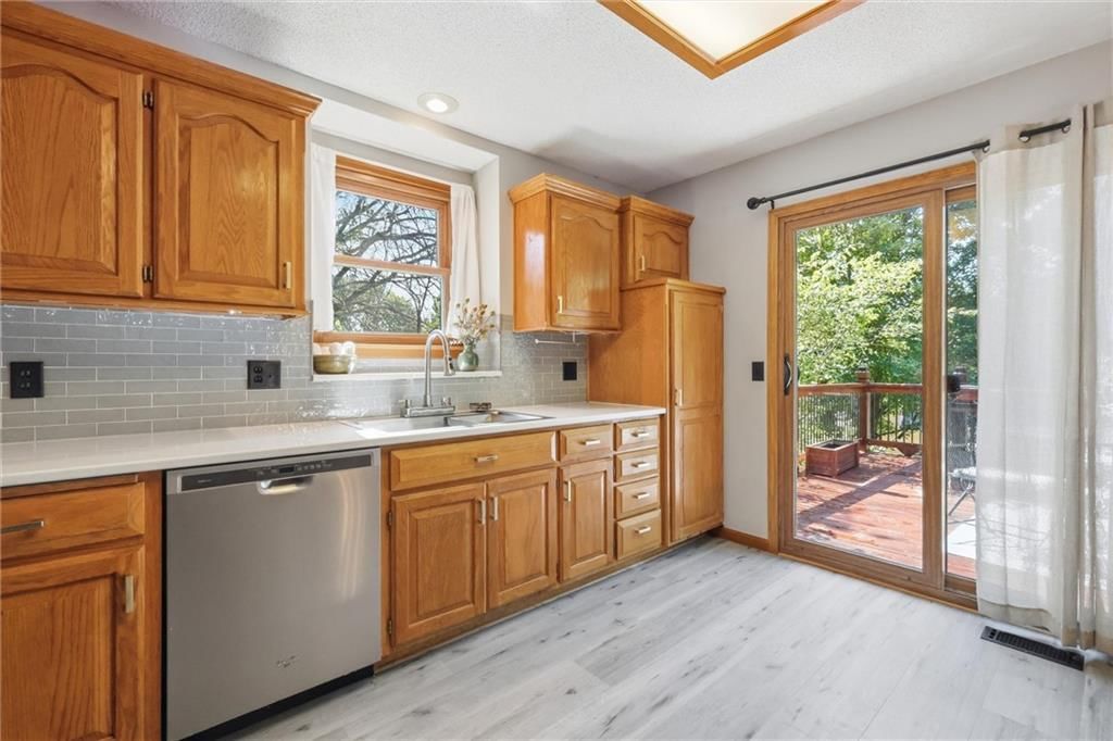 12407 S Alcan Street — photo 13