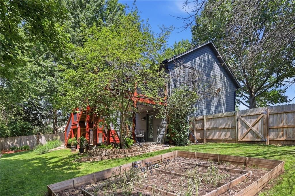 12407 S Alcan Street — photo 42