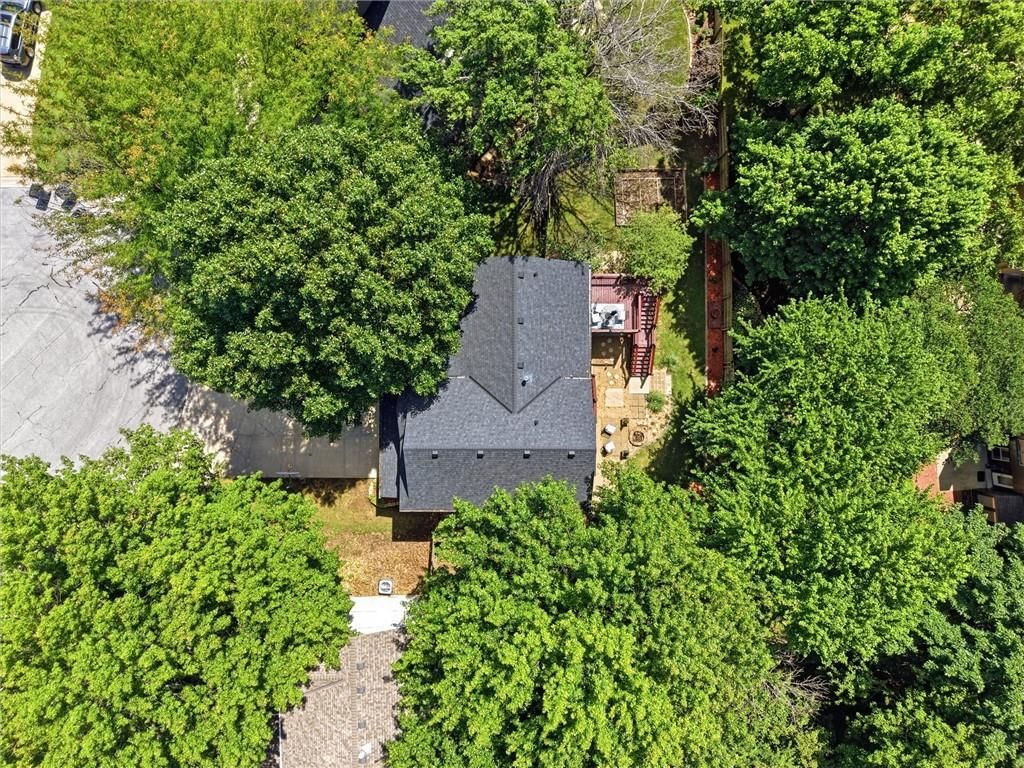 12407 S Alcan Street — photo 48