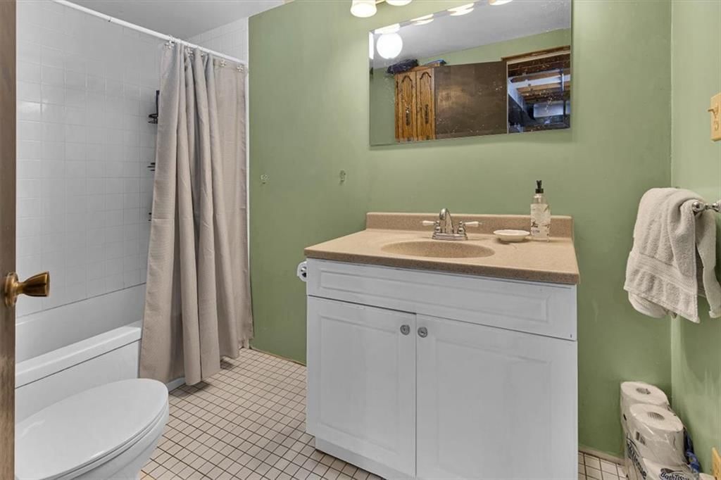 7129 SE 202nd Street — photo 49