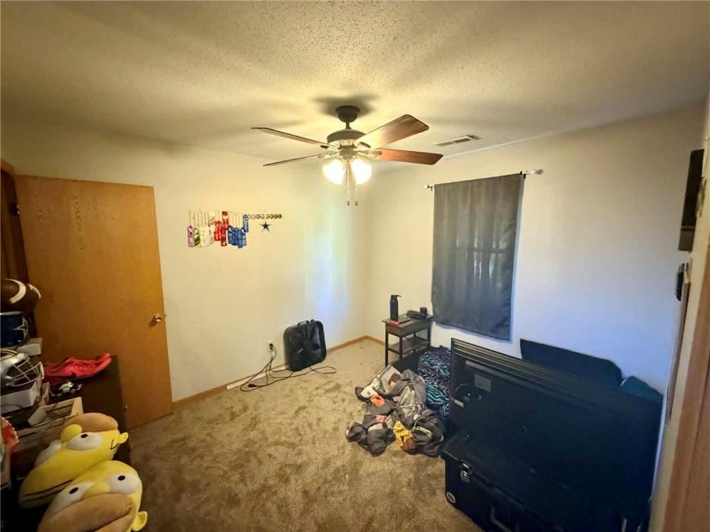 1017 E Edwards Street — photo 21